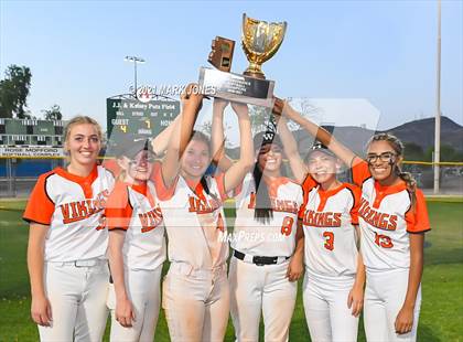 Thumbnail 2 in Williams vs San Manuel (AIA 1A Final - Awards) photogallery.