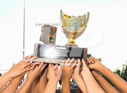 Thumbnail 2 in Williams vs San Manuel (AIA 1A Final - Awards) photogallery.