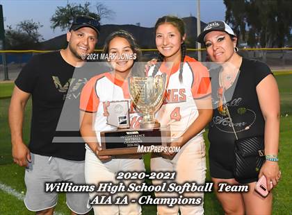 Thumbnail 3 in Williams vs San Manuel (AIA 1A Final - Awards) photogallery.