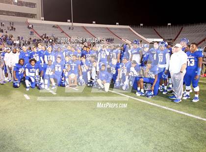 Thumbnail 3 in Bryant vs. North Little Rock (AAA 7A Final) photogallery.