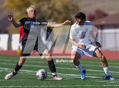 Thumbnail 2 in South Tahoe vs. Sports Leadership & Management (NIAA 3A State Finals) photogallery.