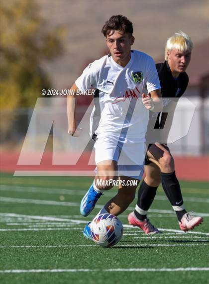 Thumbnail 1 in South Tahoe vs. Sports Leadership & Management (NIAA 3A State Finals) photogallery.
