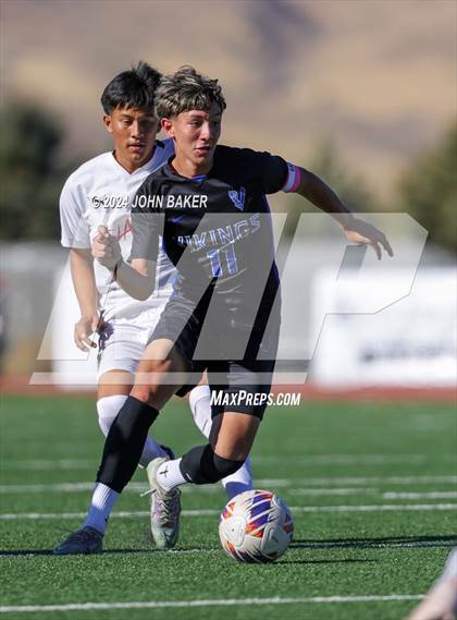 Thumbnail 2 in South Tahoe vs. Sports Leadership & Management (NIAA 3A State Finals) photogallery.