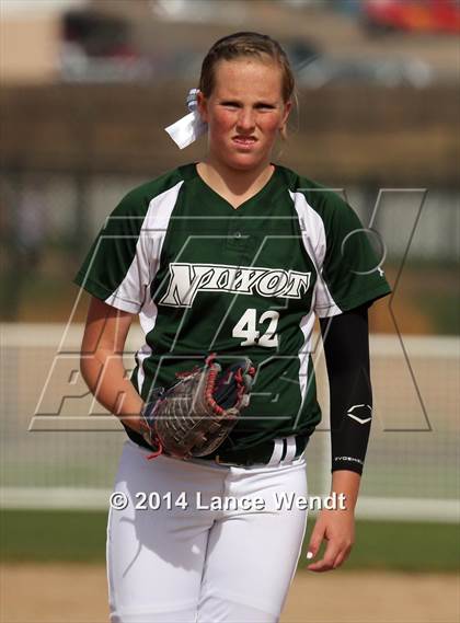 Thumbnail 3 in Mullen vs Niwot (CHSAA 4A First Round Playoff) photogallery.