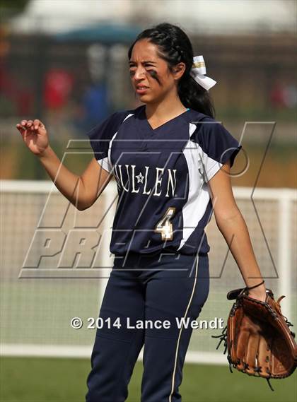 Thumbnail 1 in Mullen vs Niwot (CHSAA 4A First Round Playoff) photogallery.