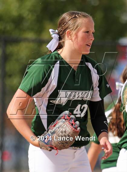 Thumbnail 2 in Mullen vs Niwot (CHSAA 4A First Round Playoff) photogallery.