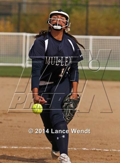 Thumbnail 3 in Mullen vs Niwot (CHSAA 4A First Round Playoff) photogallery.