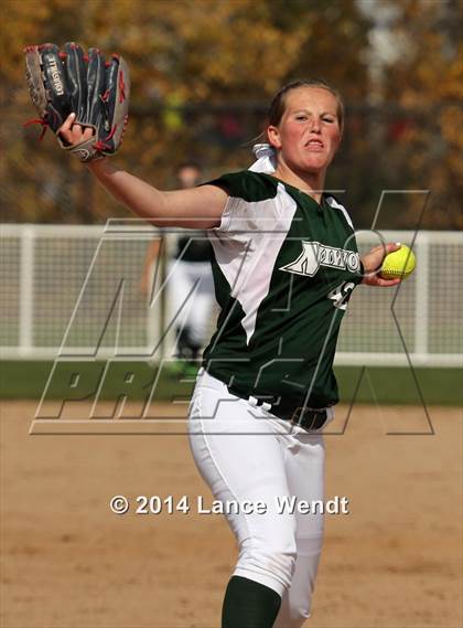 Thumbnail 3 in Mullen vs Niwot (CHSAA 4A First Round Playoff) photogallery.