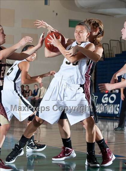 Thumbnail 2 in Clovis West vs Westview (So Cal Holiday Prep Classic) photogallery.