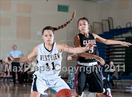Thumbnail 3 in Clovis West vs Westview (So Cal Holiday Prep Classic) photogallery.