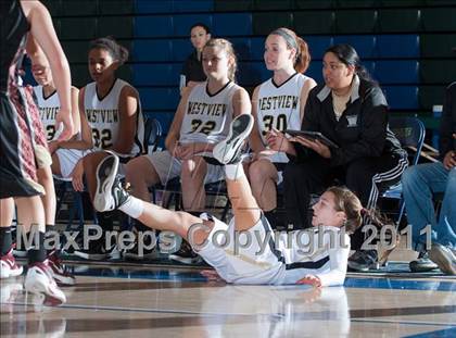 Thumbnail 1 in Clovis West vs Westview (So Cal Holiday Prep Classic) photogallery.