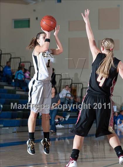 Thumbnail 3 in Clovis West vs Westview (So Cal Holiday Prep Classic) photogallery.