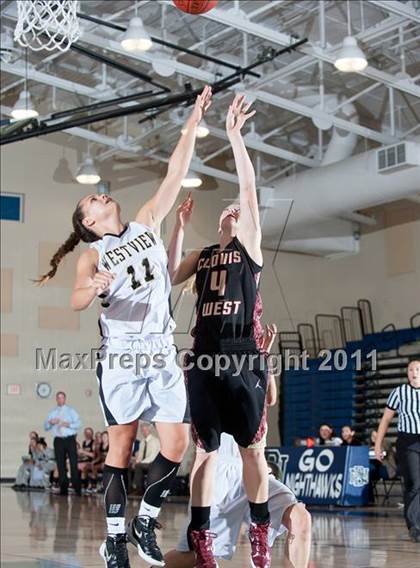 Thumbnail 2 in Clovis West vs Westview (So Cal Holiday Prep Classic) photogallery.