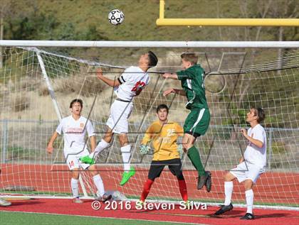 Thumbnail 1 in Cathedral Catholic vs. Santa Barbara (CIF SoCal Regional D1 Semifinal) photogallery.