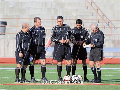 Thumbnail 3 in Cathedral Catholic vs. Santa Barbara (CIF SoCal Regional D1 Semifinal) photogallery.