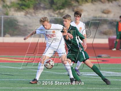 Thumbnail 2 in Cathedral Catholic vs. Santa Barbara (CIF SoCal Regional D1 Semifinal) photogallery.
