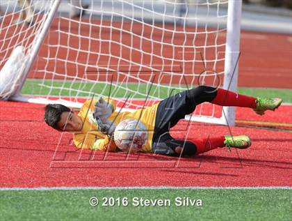 Thumbnail 1 in Cathedral Catholic vs. Santa Barbara (CIF SoCal Regional D1 Semifinal) photogallery.