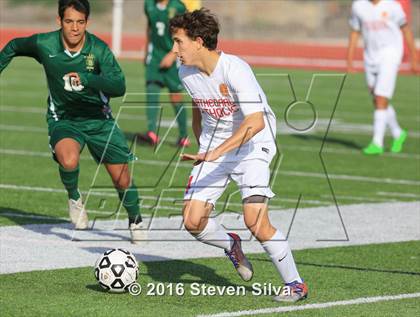 Thumbnail 1 in Cathedral Catholic vs. Santa Barbara (CIF SoCal Regional D1 Semifinal) photogallery.