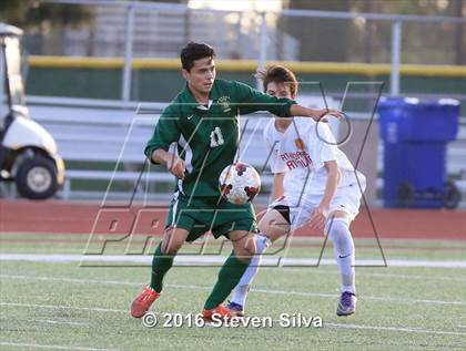 Thumbnail 1 in Cathedral Catholic vs. Santa Barbara (CIF SoCal Regional D1 Semifinal) photogallery.