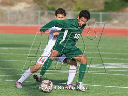 Thumbnail 3 in Cathedral Catholic vs. Santa Barbara (CIF SoCal Regional D1 Semifinal) photogallery.
