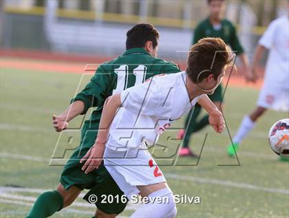 Thumbnail 2 in Cathedral Catholic vs. Santa Barbara (CIF SoCal Regional D1 Semifinal) photogallery.