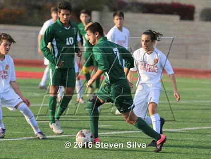 Thumbnail 1 in Cathedral Catholic vs. Santa Barbara (CIF SoCal Regional D1 Semifinal) photogallery.