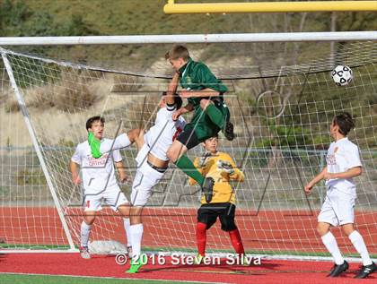 Thumbnail 3 in Cathedral Catholic vs. Santa Barbara (CIF SoCal Regional D1 Semifinal) photogallery.