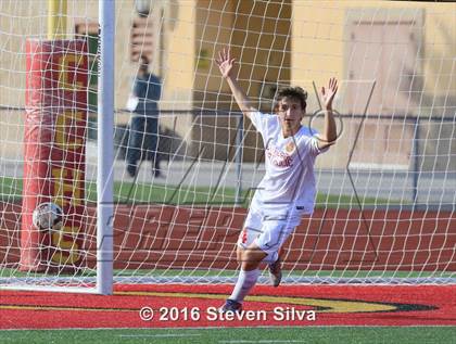 Thumbnail 1 in Cathedral Catholic vs. Santa Barbara (CIF SoCal Regional D1 Semifinal) photogallery.