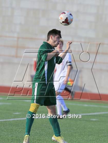 Thumbnail 3 in Cathedral Catholic vs. Santa Barbara (CIF SoCal Regional D1 Semifinal) photogallery.