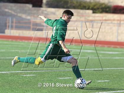 Thumbnail 3 in Cathedral Catholic vs. Santa Barbara (CIF SoCal Regional D1 Semifinal) photogallery.