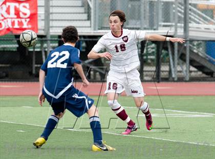 Thumbnail 1 in Menlo vs Sacred Heart Prep (CIF CCS D3 Finals) photogallery.