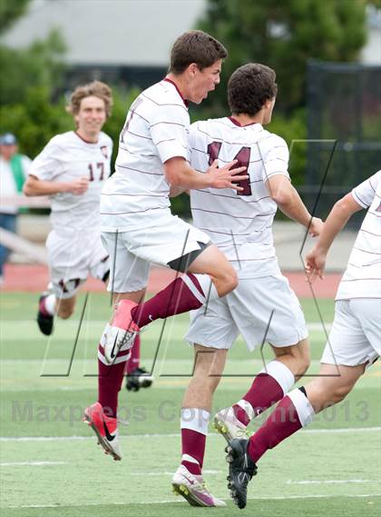 Thumbnail 2 in Menlo vs Sacred Heart Prep (CIF CCS D3 Finals) photogallery.
