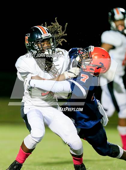 Thumbnail 1 in Churchland @ Maury photogallery.