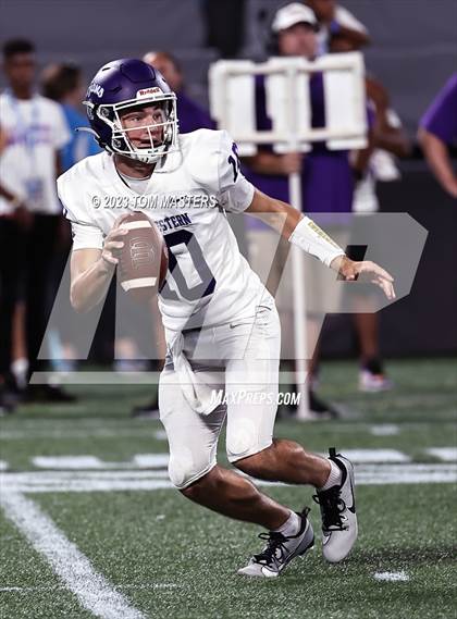 Thumbnail 1 in Providence Day vs. Northwestern (at Bank of America Stadium) photogallery.