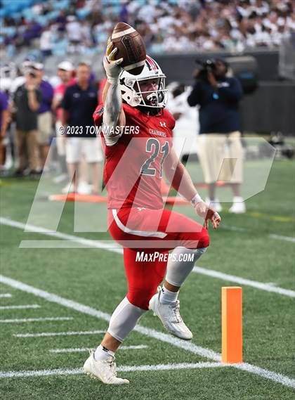 Thumbnail 1 in Providence Day vs. Northwestern (at Bank of America Stadium) photogallery.