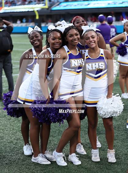 Thumbnail 2 in Providence Day vs. Northwestern (at Bank of America Stadium) photogallery.