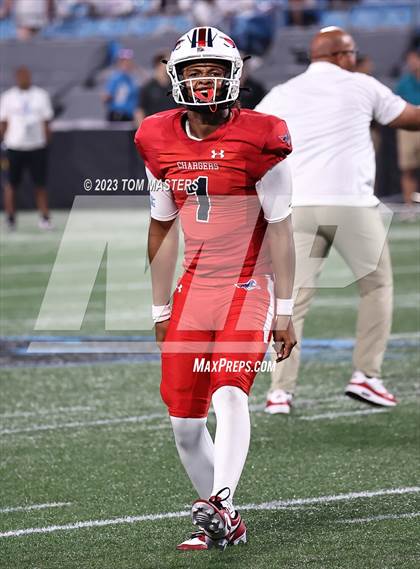 Thumbnail 1 in Providence Day vs. Northwestern (at Bank of America Stadium) photogallery.