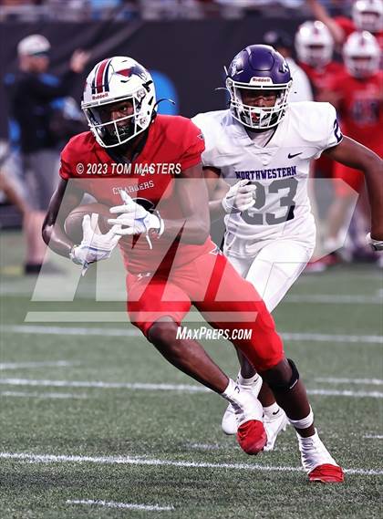 Thumbnail 2 in Providence Day vs. Northwestern (at Bank of America Stadium) photogallery.