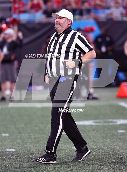 Thumbnail 2 in Providence Day vs. Northwestern (at Bank of America Stadium) photogallery.