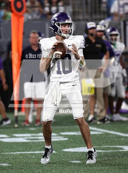 Thumbnail 3 in Providence Day vs. Northwestern (at Bank of America Stadium) photogallery.