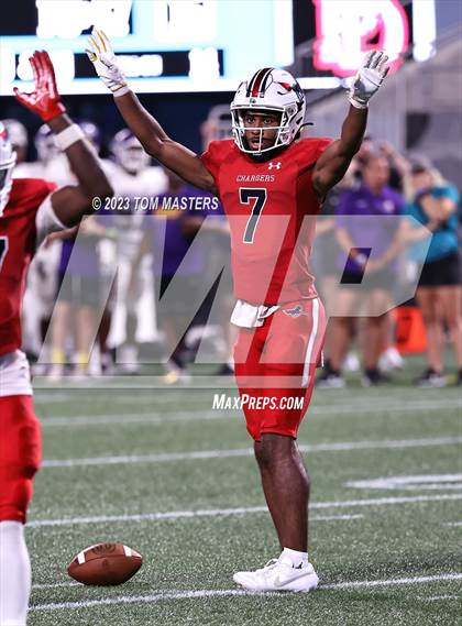 Thumbnail 1 in Providence Day vs. Northwestern (at Bank of America Stadium) photogallery.