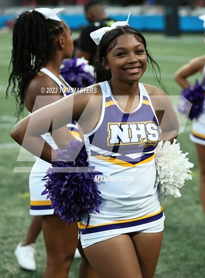Thumbnail 3 in Providence Day vs. Northwestern (at Bank of America Stadium) photogallery.