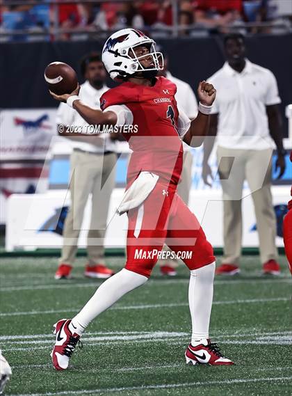 Thumbnail 2 in Providence Day vs. Northwestern (at Bank of America Stadium) photogallery.