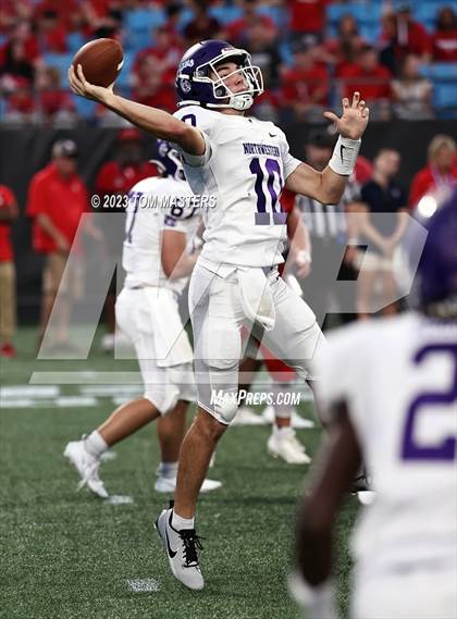 Thumbnail 2 in Providence Day vs. Northwestern (at Bank of America Stadium) photogallery.