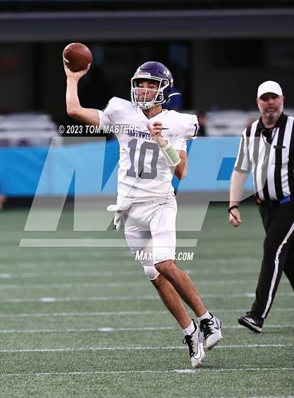 Thumbnail 2 in Providence Day vs. Northwestern (at Bank of America Stadium) photogallery.