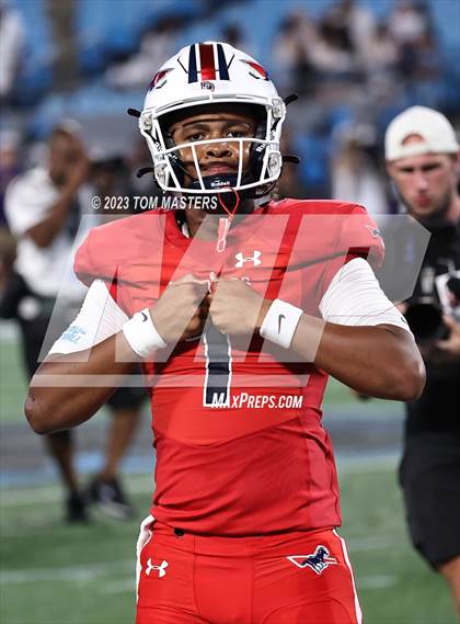 Thumbnail 2 in Providence Day vs. Northwestern (at Bank of America Stadium) photogallery.