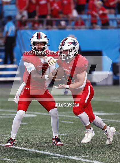 Thumbnail 3 in Providence Day vs. Northwestern (at Bank of America Stadium) photogallery.