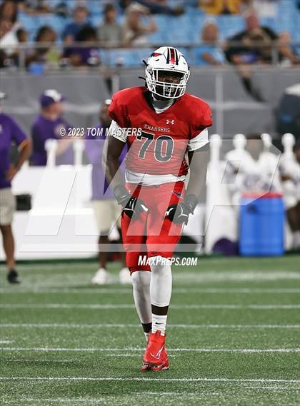 Thumbnail 1 in Providence Day vs. Northwestern (at Bank of America Stadium) photogallery.