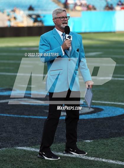 Thumbnail 3 in Providence Day vs. Northwestern (at Bank of America Stadium) photogallery.