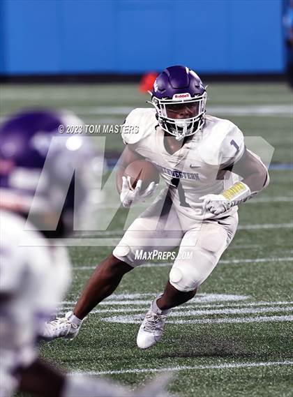 Thumbnail 3 in Providence Day vs. Northwestern (at Bank of America Stadium) photogallery.